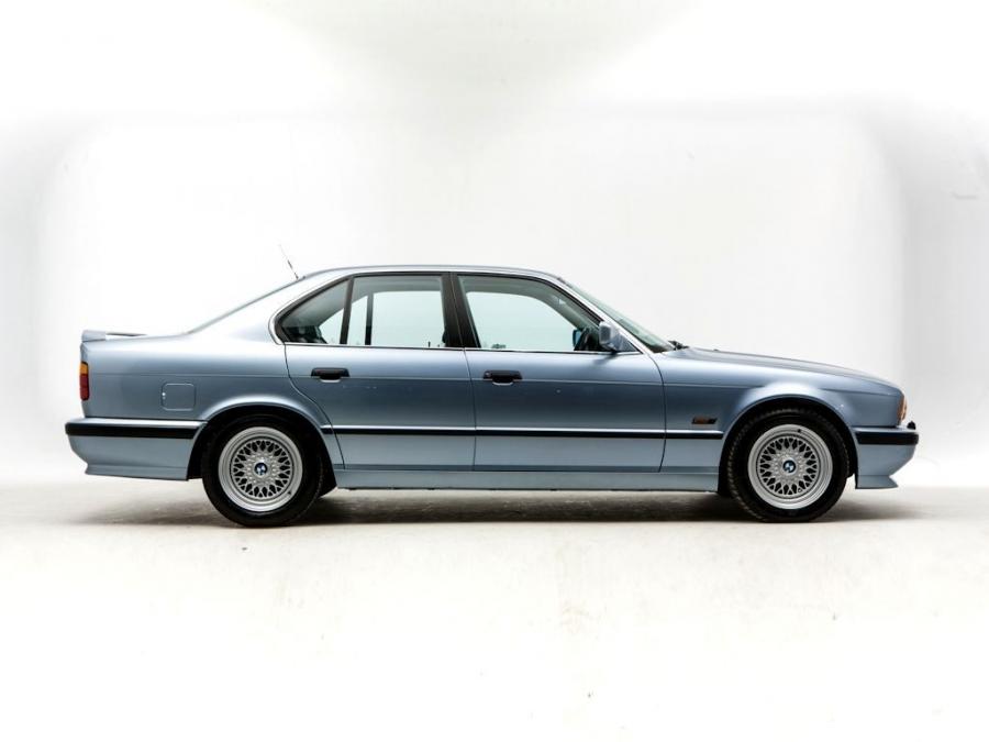  BMW 535i Sport 1989 года  (фото 4 из 10)